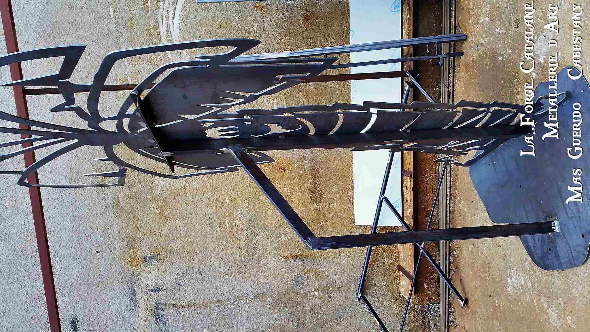 etendoir decoupe laser arbre forge catalane (6).jpg